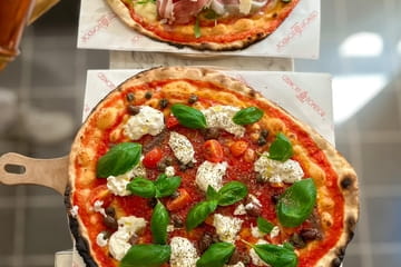 Czerwony Pomidor Pizza&Pasta Photo