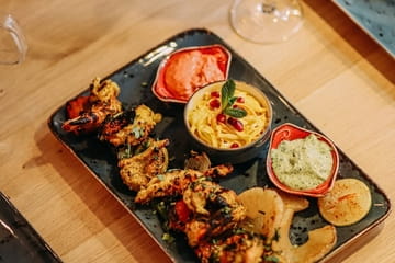 Thali Cedrowa Photo