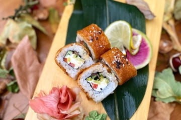 77 Sushi Photo